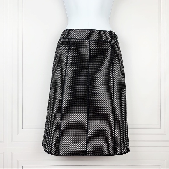 Ann Taylor Dresses & Skirts - ANN TAYLOR Petites Structured Faux Belted Skirt-4P